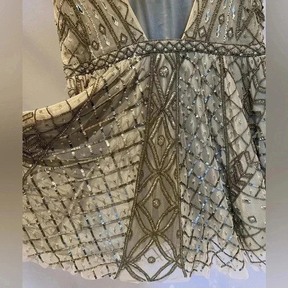 Lotus Threads Silver Beaded Dress, new with tags, size 12 - Picture 8 of 15